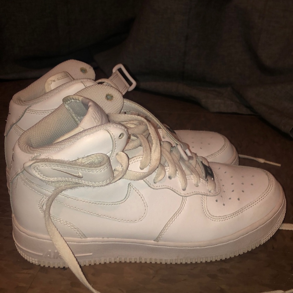 Woman Nike Air Force